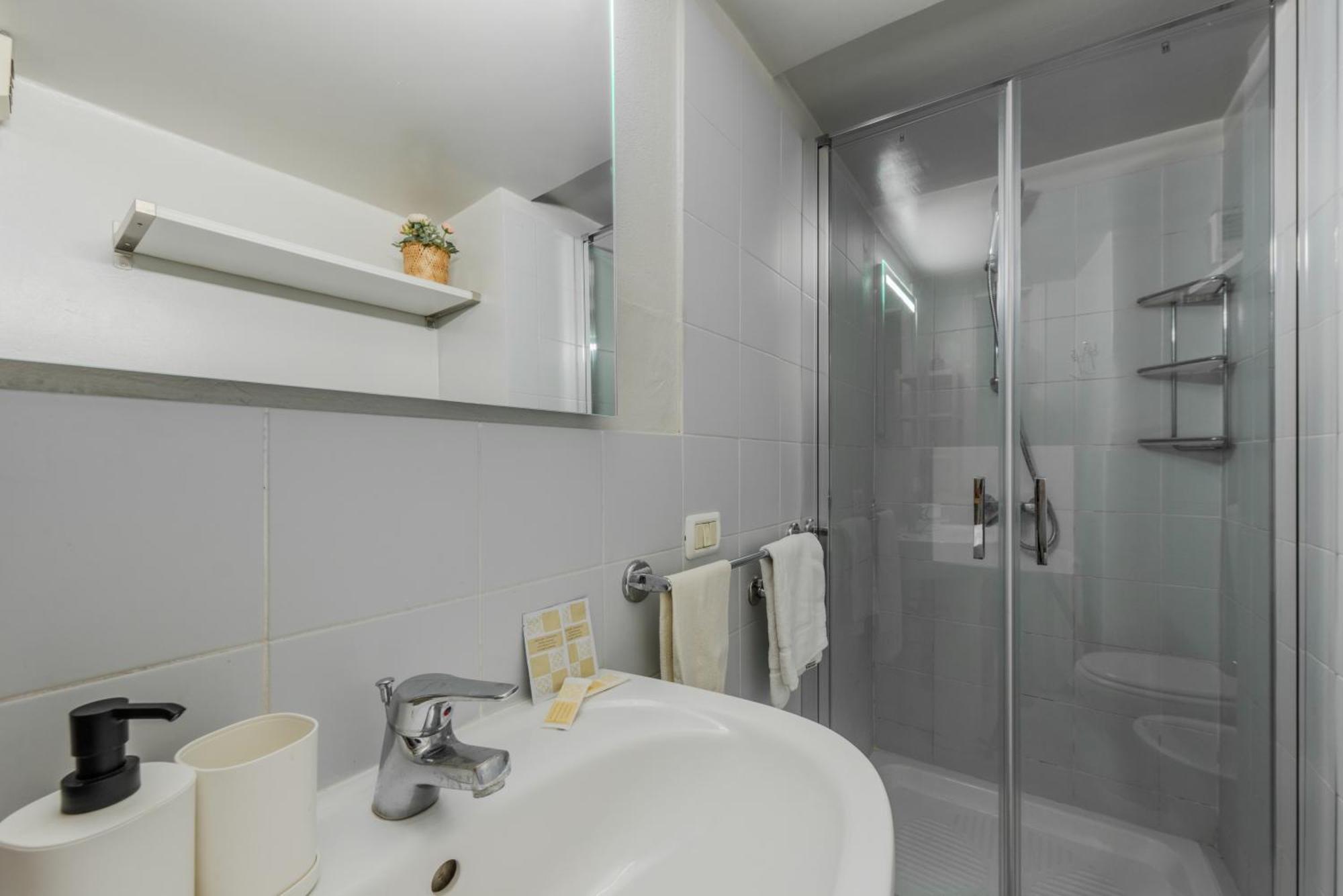 Porta Garibaldi Antique Charm Apartman Milánó Kültér fotó